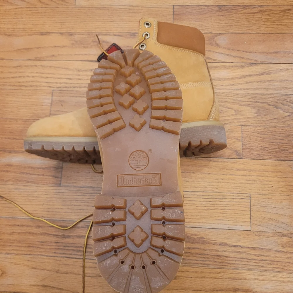 Timberland Wheat Nubuck Boots with Red & Black Plaid Tongue - Picture 3 of 4